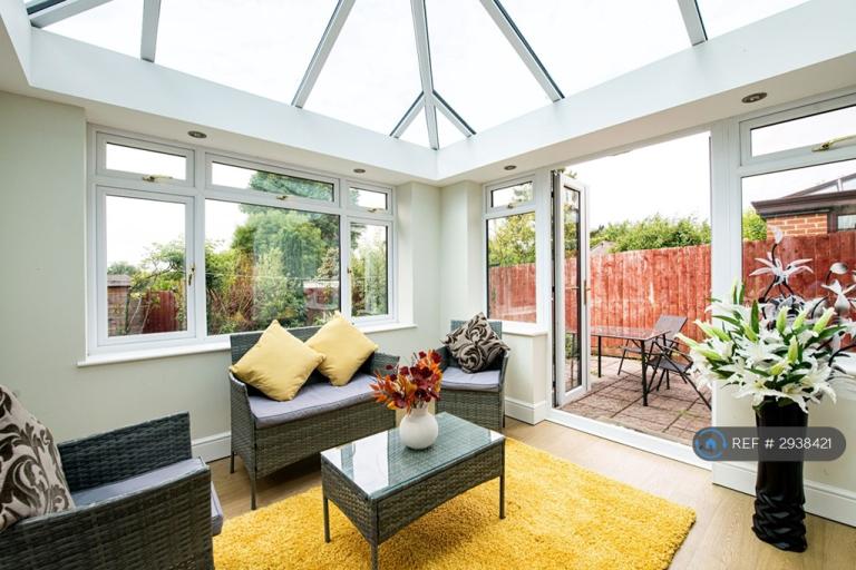 Room Highfields Close in Bristol