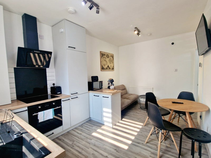 Room Craigmillar Castle Avenue in City of Edinburgh