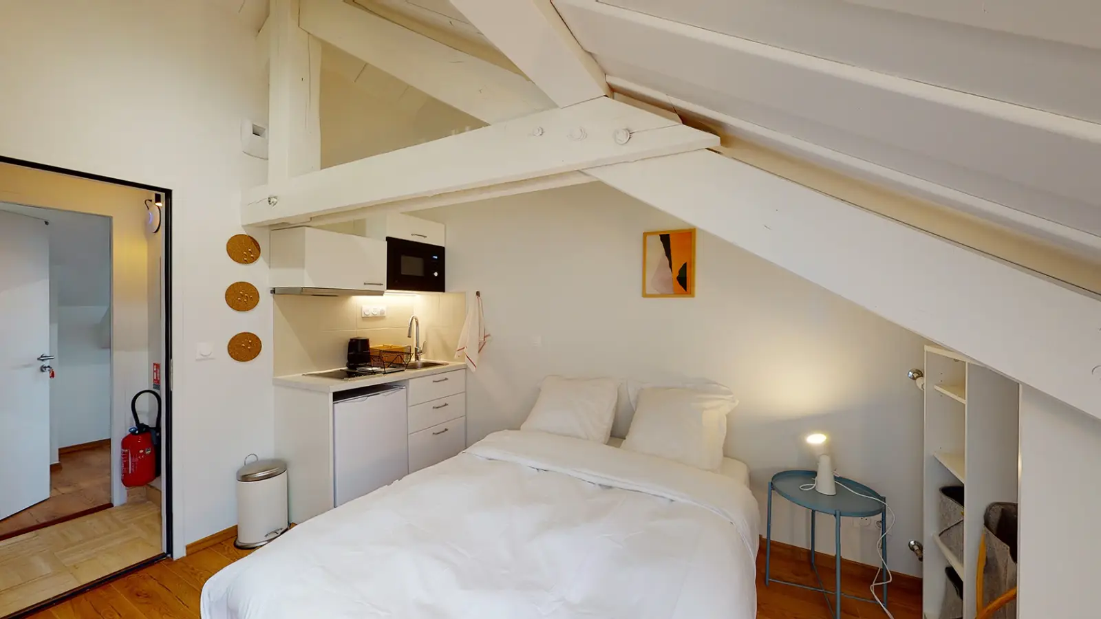 Room Rue Claude Bernard in Issy-les-Moulineaux