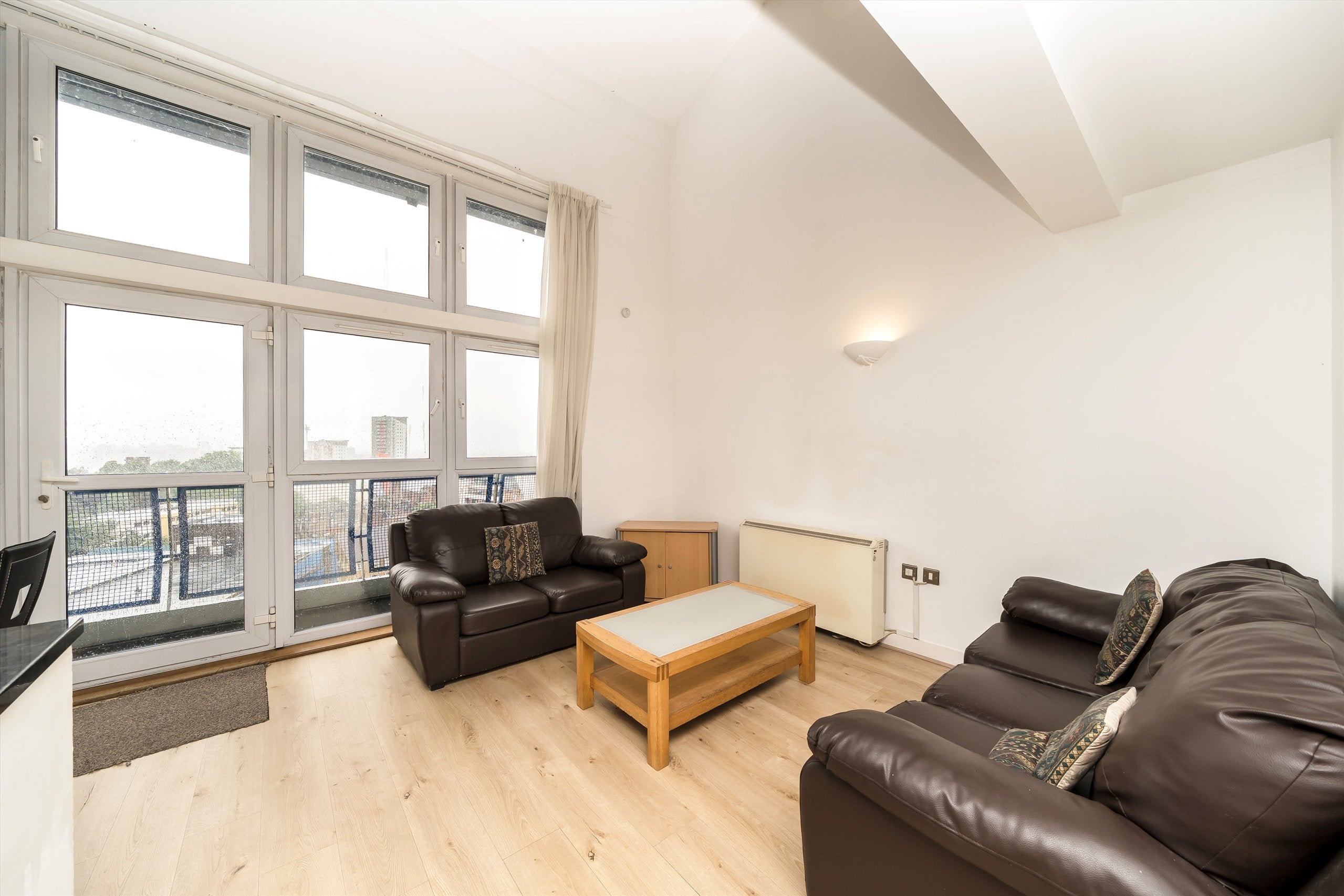 Flat Calderwood Street in Greater London