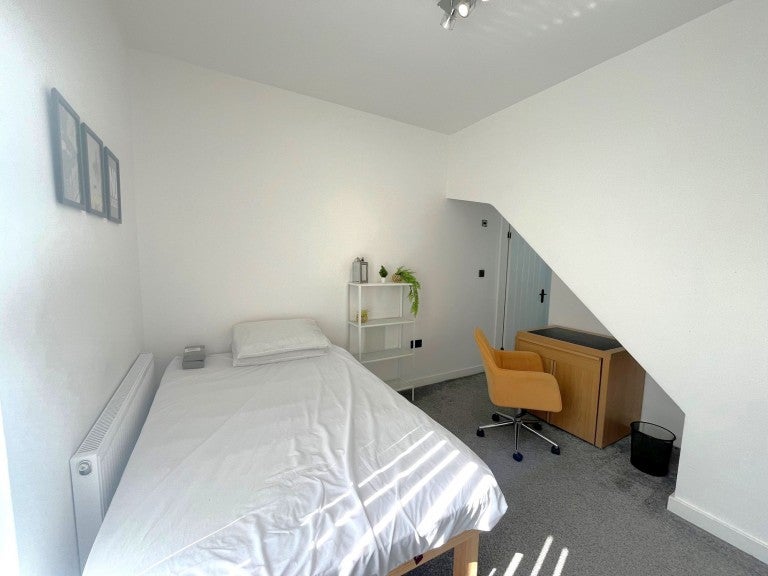 Room Pitt Street in Stockport