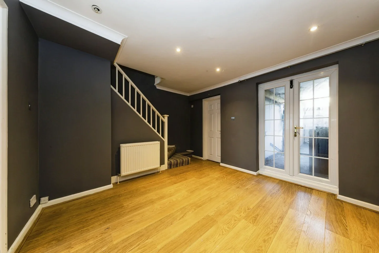 House Faversham Road in Greater London
