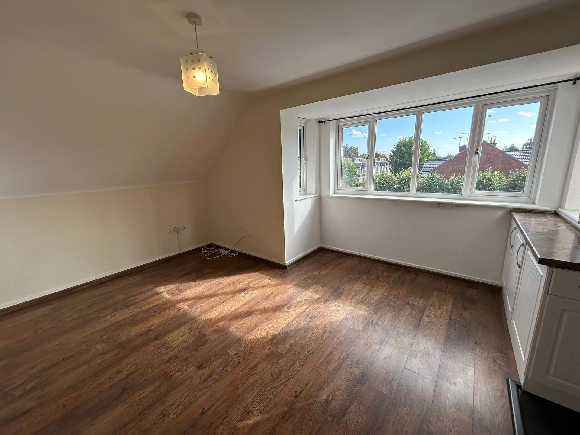 Flat Aldermoor Lane in Coventry