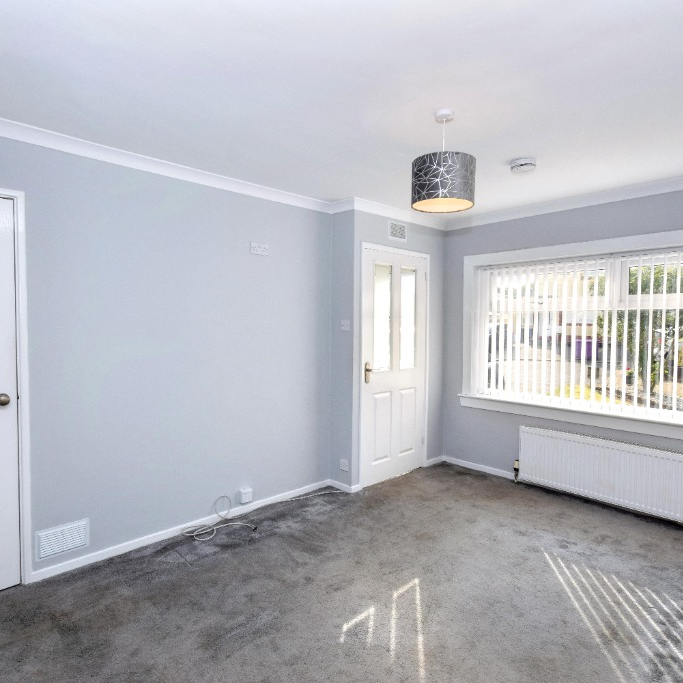 House Cathkin Place in Kilwinning