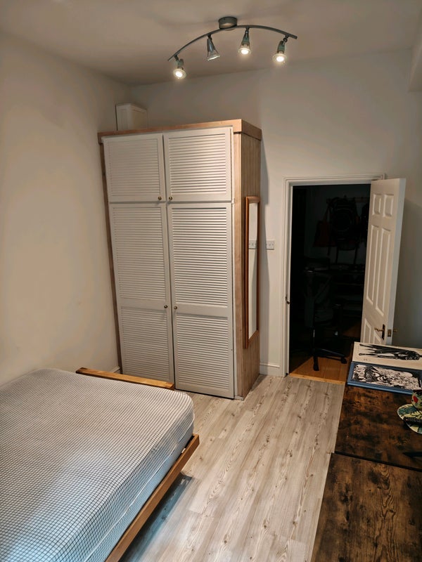 Room The Highway in Greater London