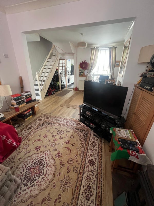 Room Blanche Street in Cardiff