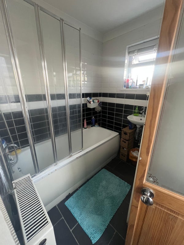Room Blanche Street in Cardiff
