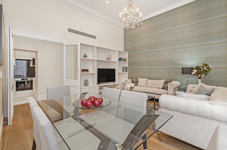 Flat Chesham Place in City of Westminster