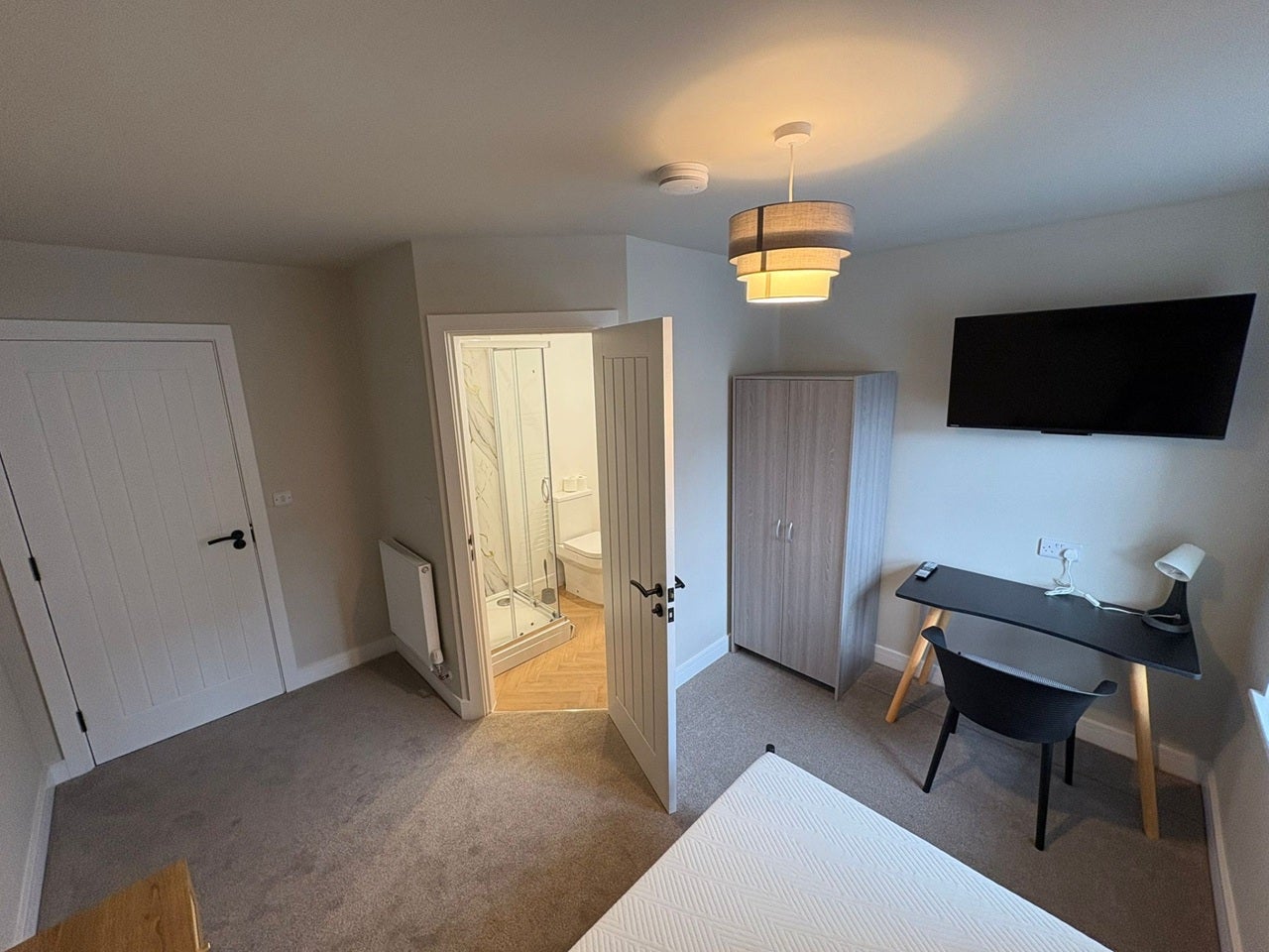 Room High Street in High Peak