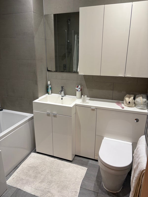 Room Brune Street in Greater London