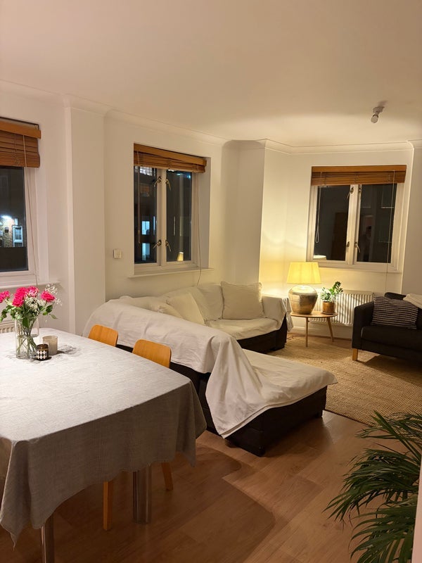 Room Brune Street in Greater London