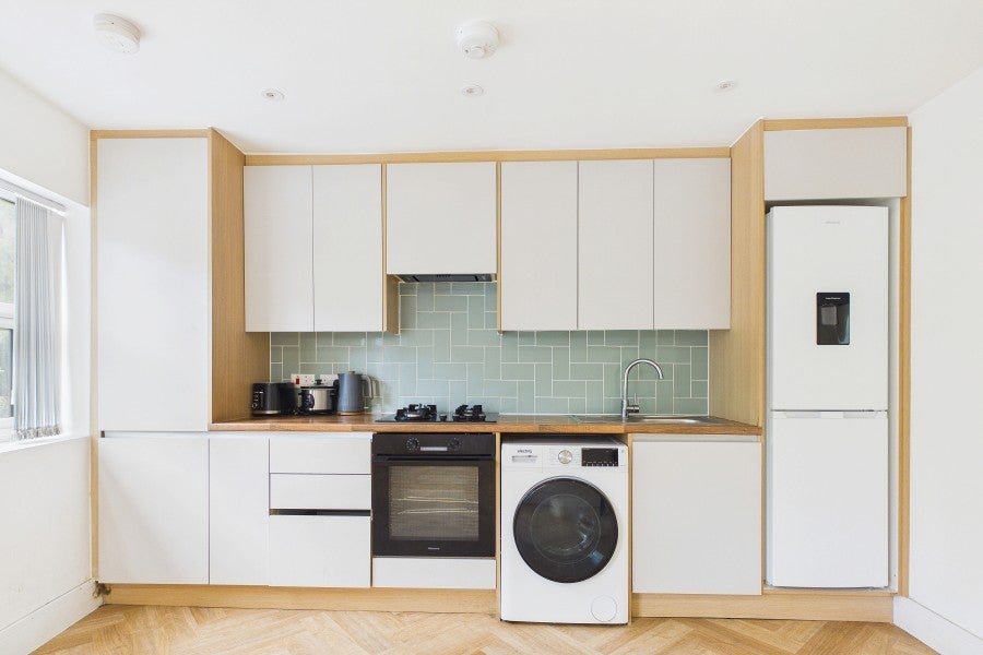 Flat London Road in Surrey Heath