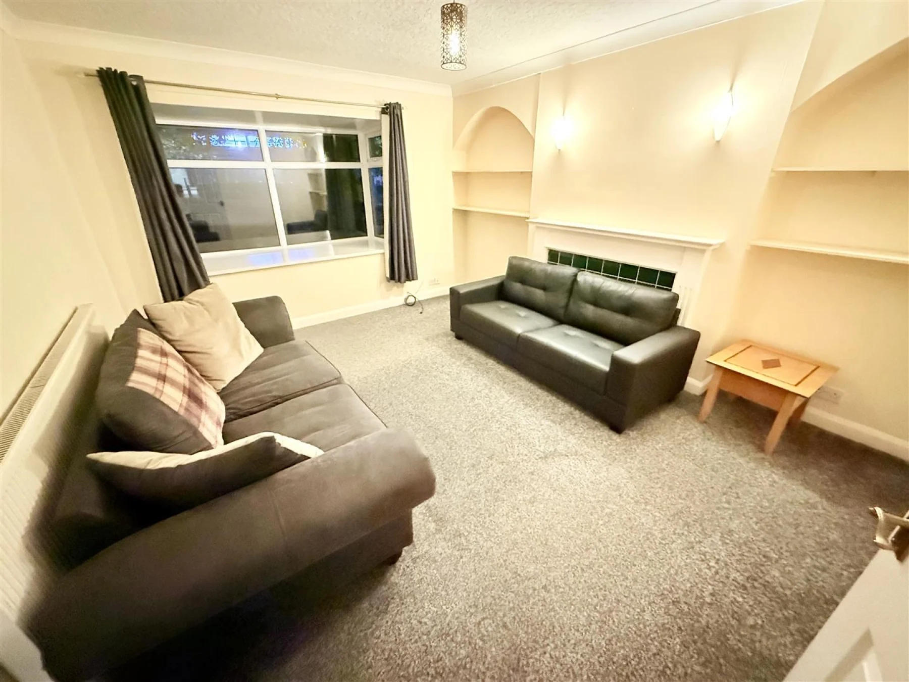 Flat Waverley Street in Nottingham