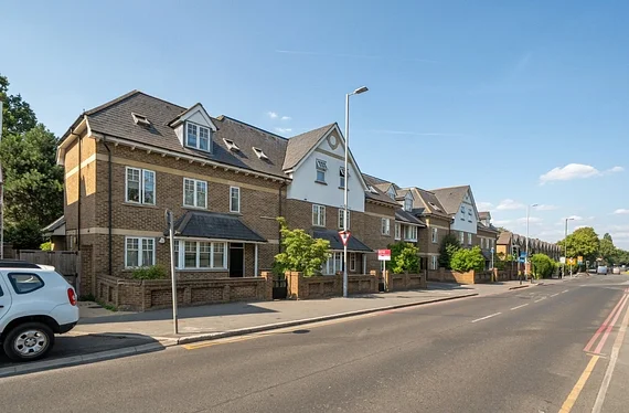 House Kingston Vale in Greater London