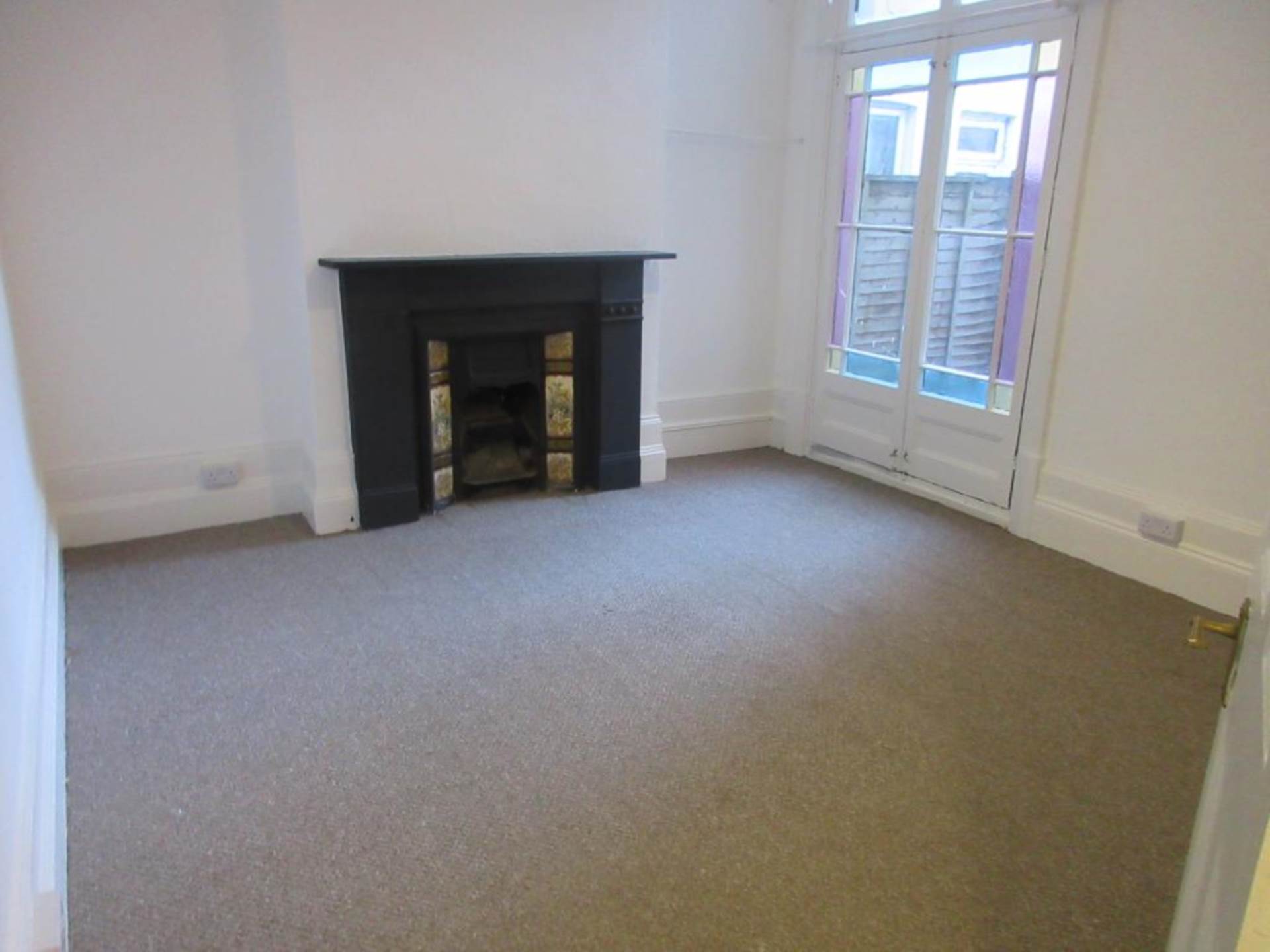 Room Southchurch Road in Southend-on-Sea