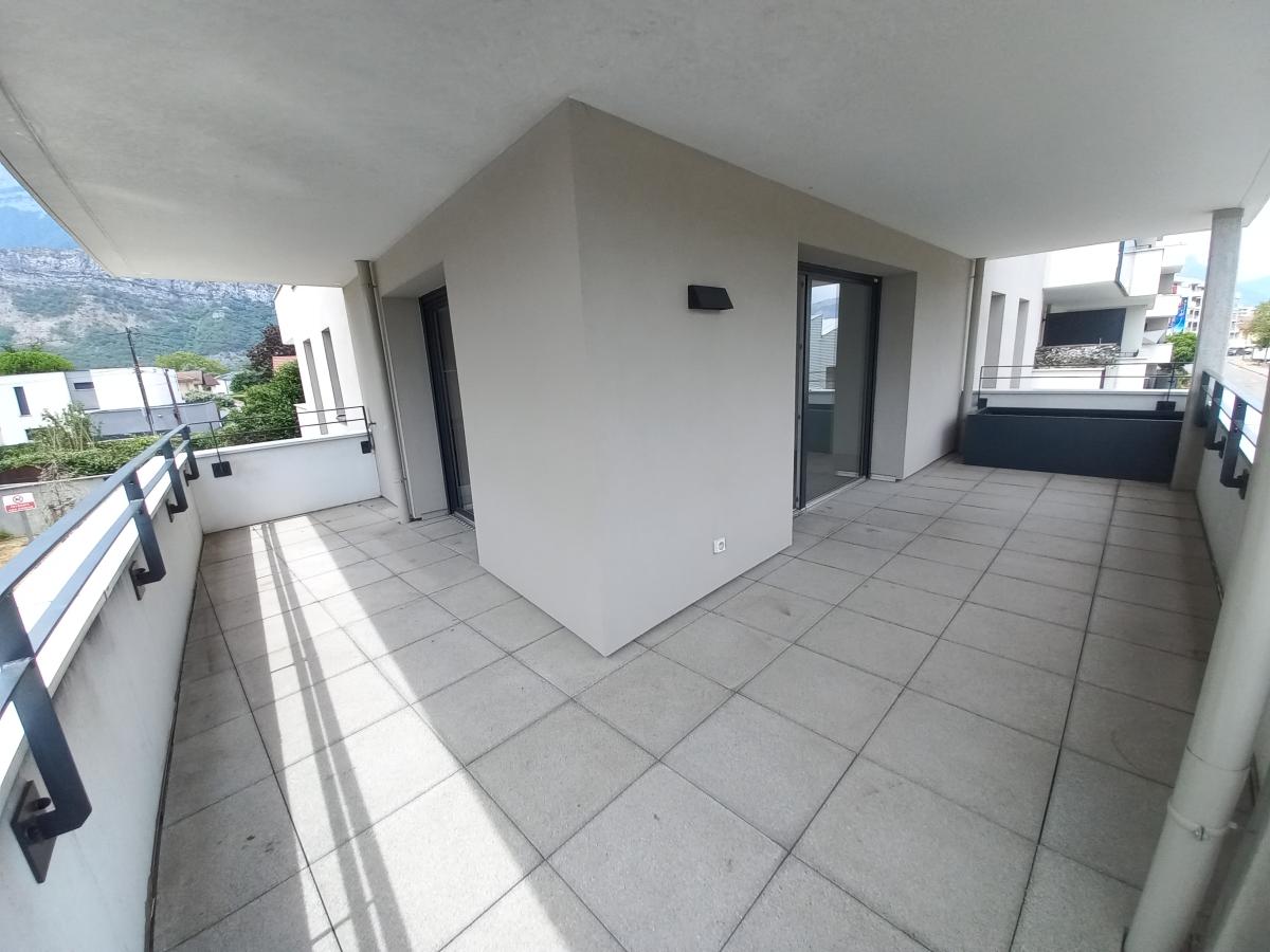 Flat Rue Firmin Robert in Le Pont-de-Claix
