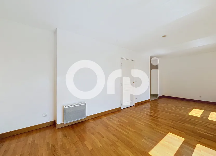 Appartement Rue Marguerite Lagrange à Arcueil