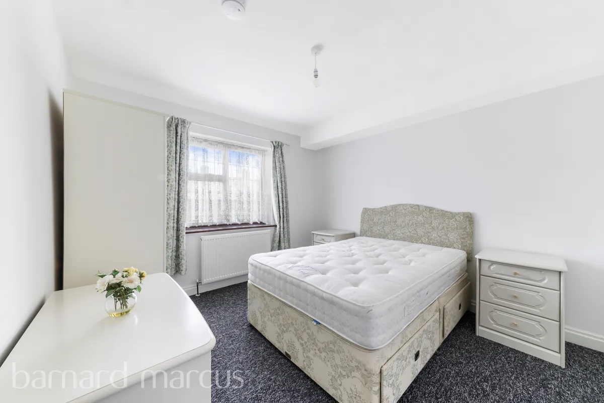 House Winchcombe Road in Greater London