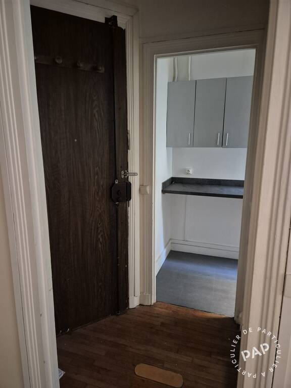 Flat Rue Duhesme in Paris