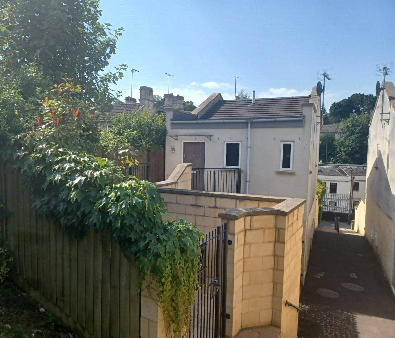 Flat Trafalgar Road in Bath