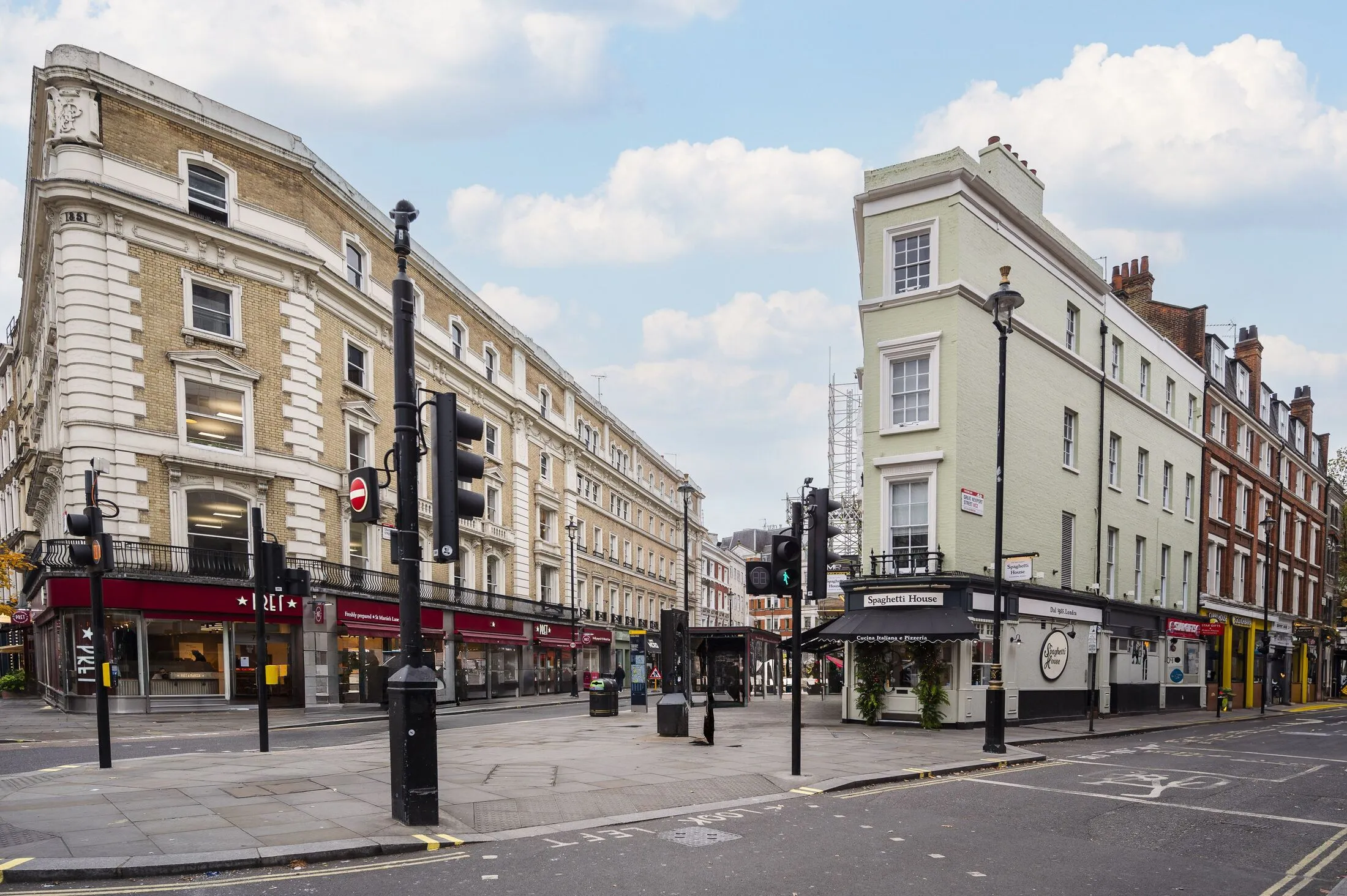 Flat Cranbourn Street in City of Westminster