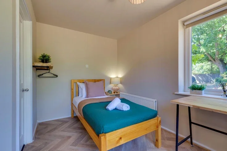 Room Barton Close in Cambridge