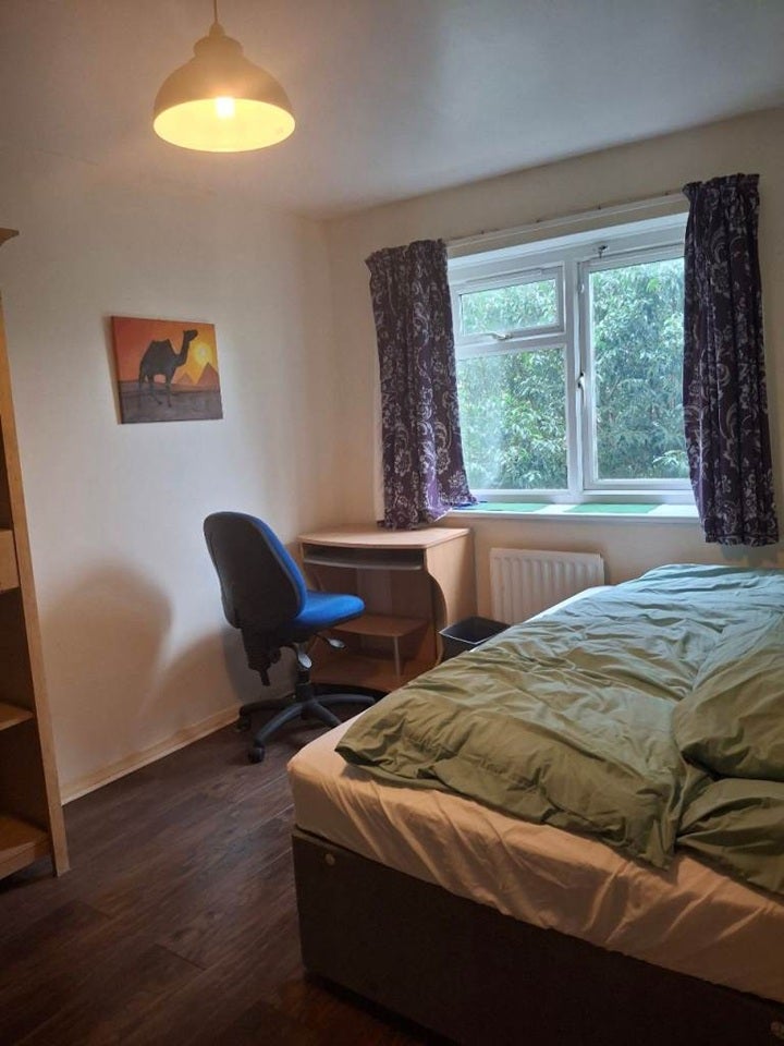 Room Croxford Gardens in Cherwell District