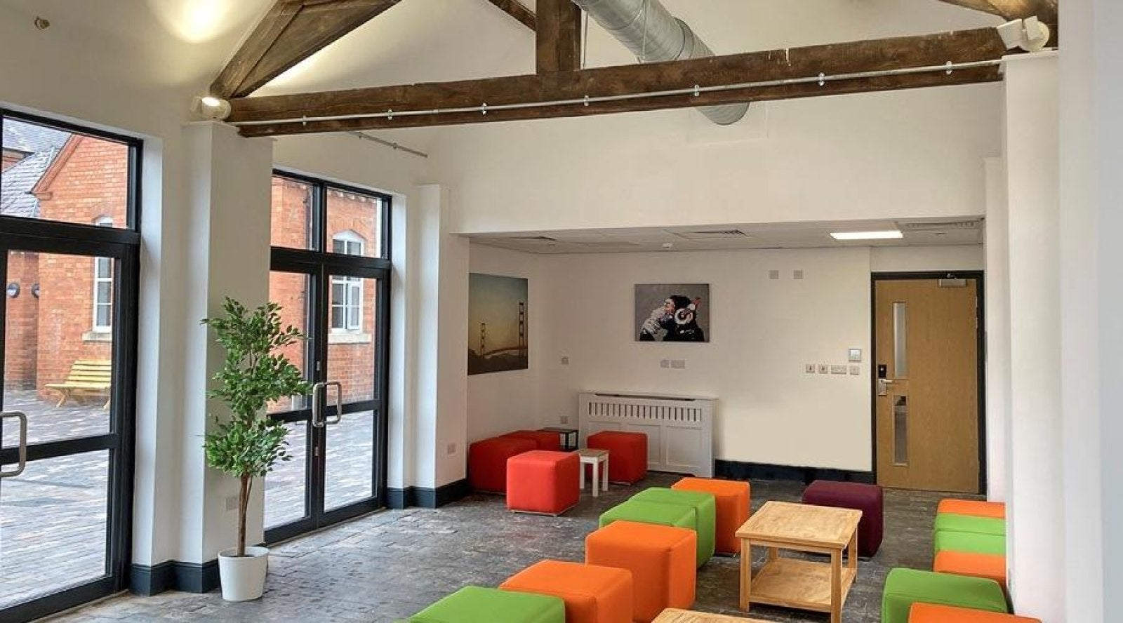 Flat Rectory Gardens in Worcester