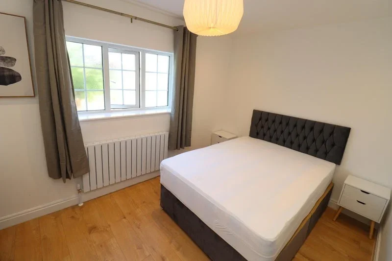 Room Globe Road in Greater London