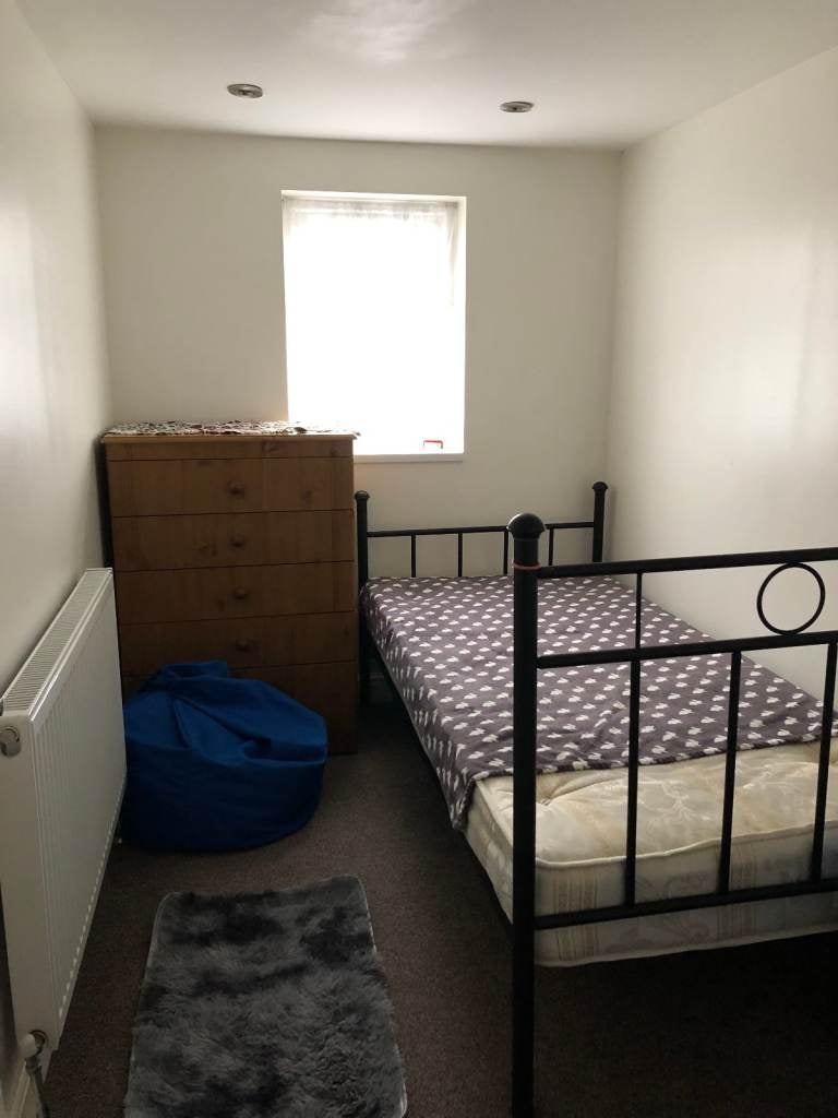 Flat Cayton Road in Greater London
