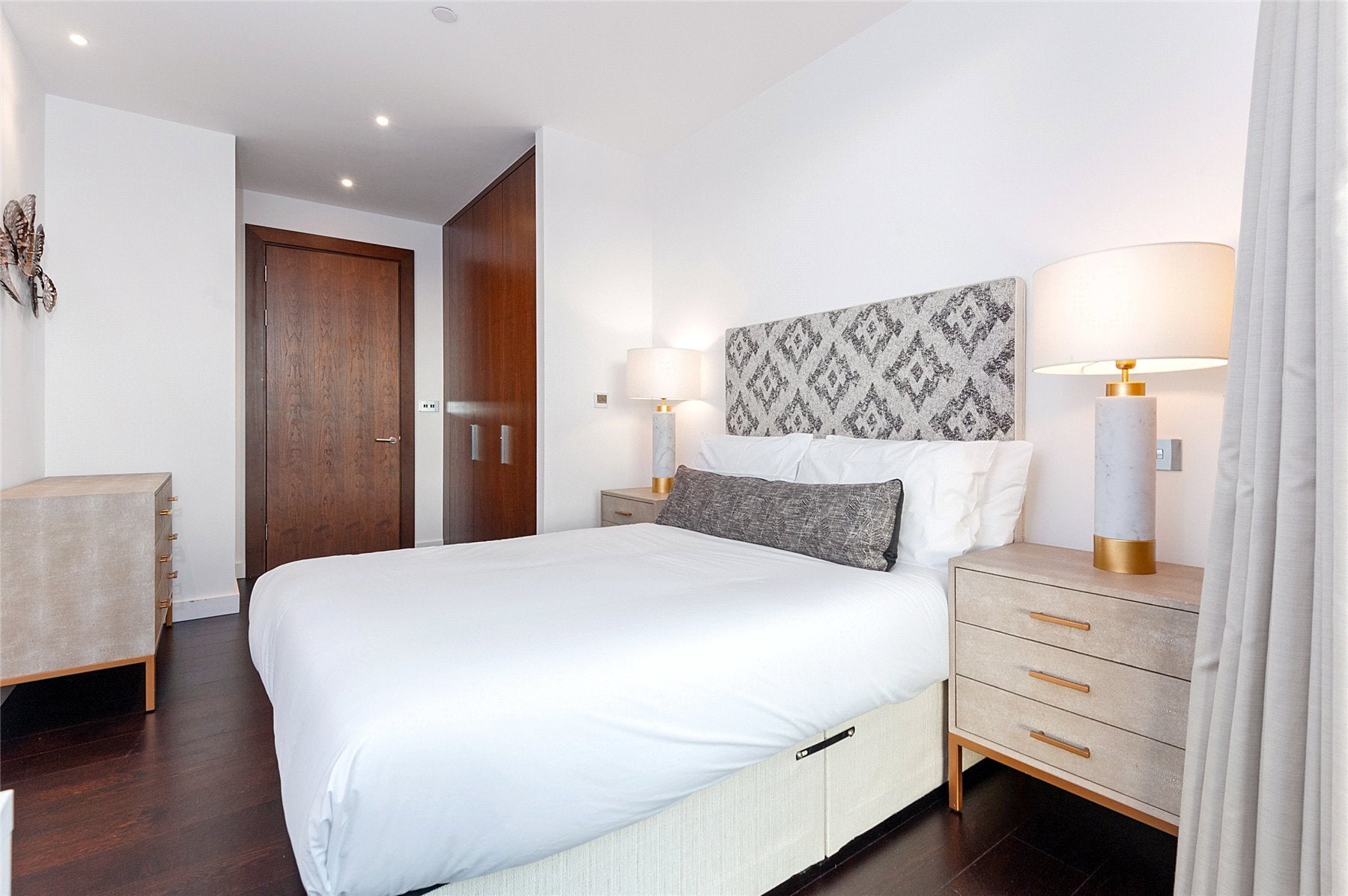 Flat New Union Square in Greater London
