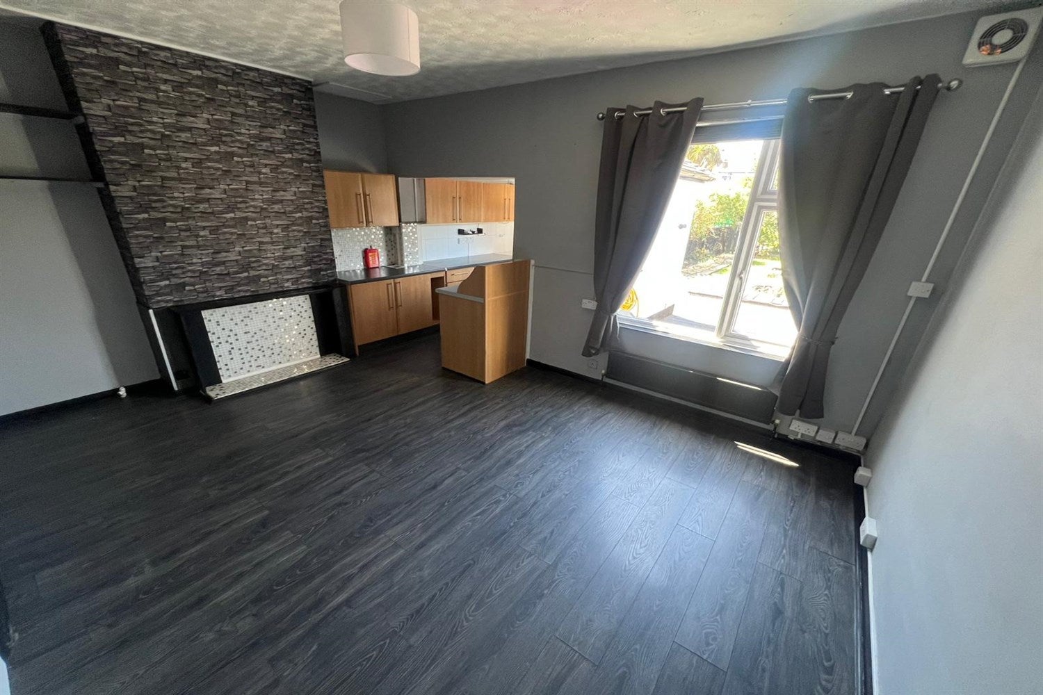 House Seaforth Grove in Southend-on-Sea