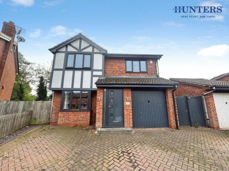 House Shelley Close in Lichfield