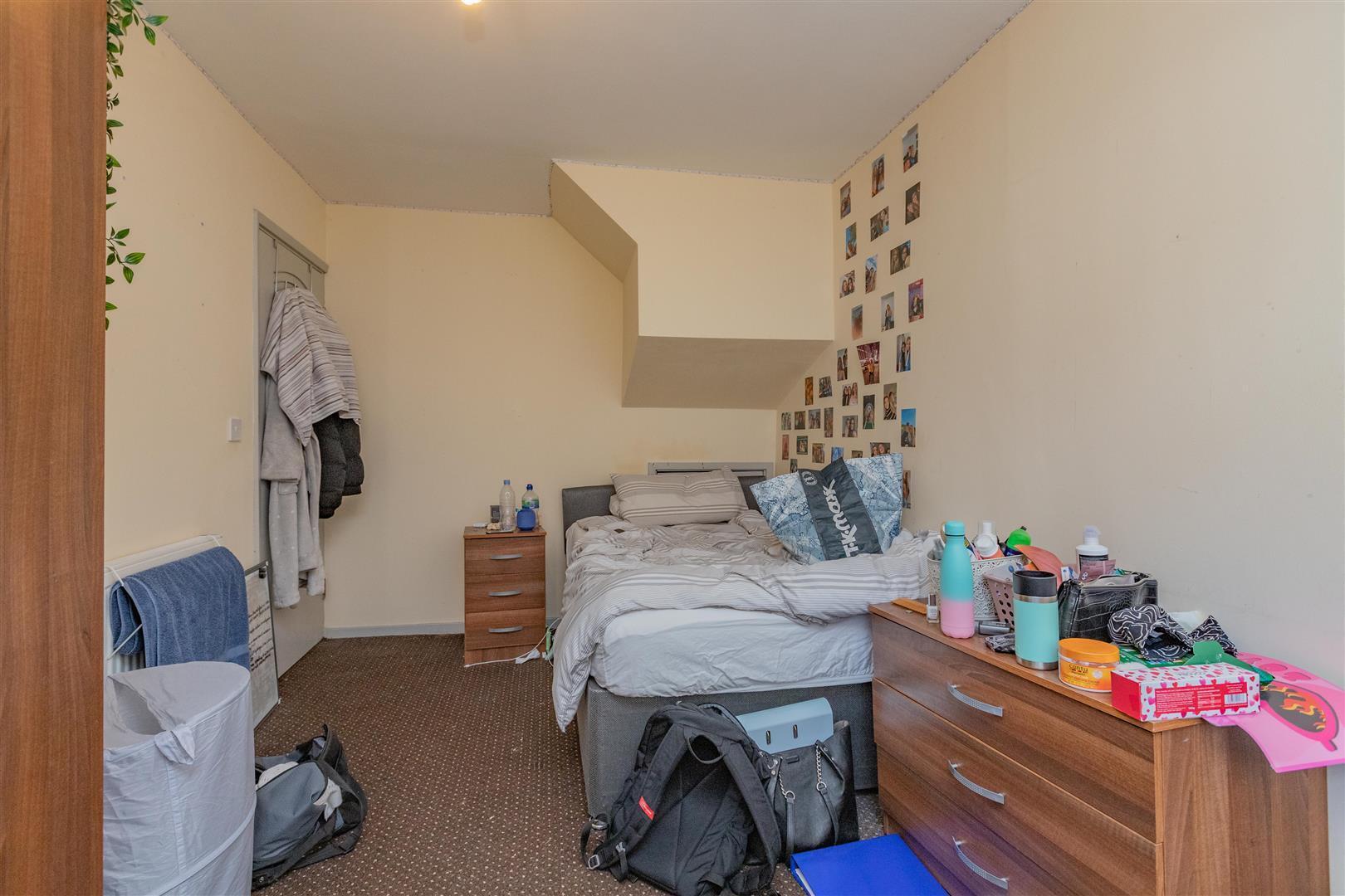 Flat Tiverton Road in Birmingham
