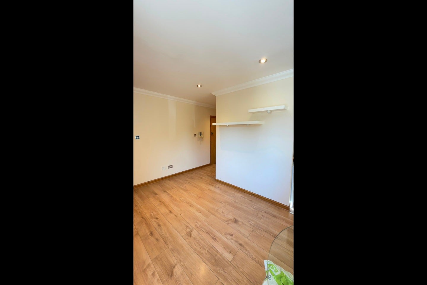 Room Albert Square in Greater London