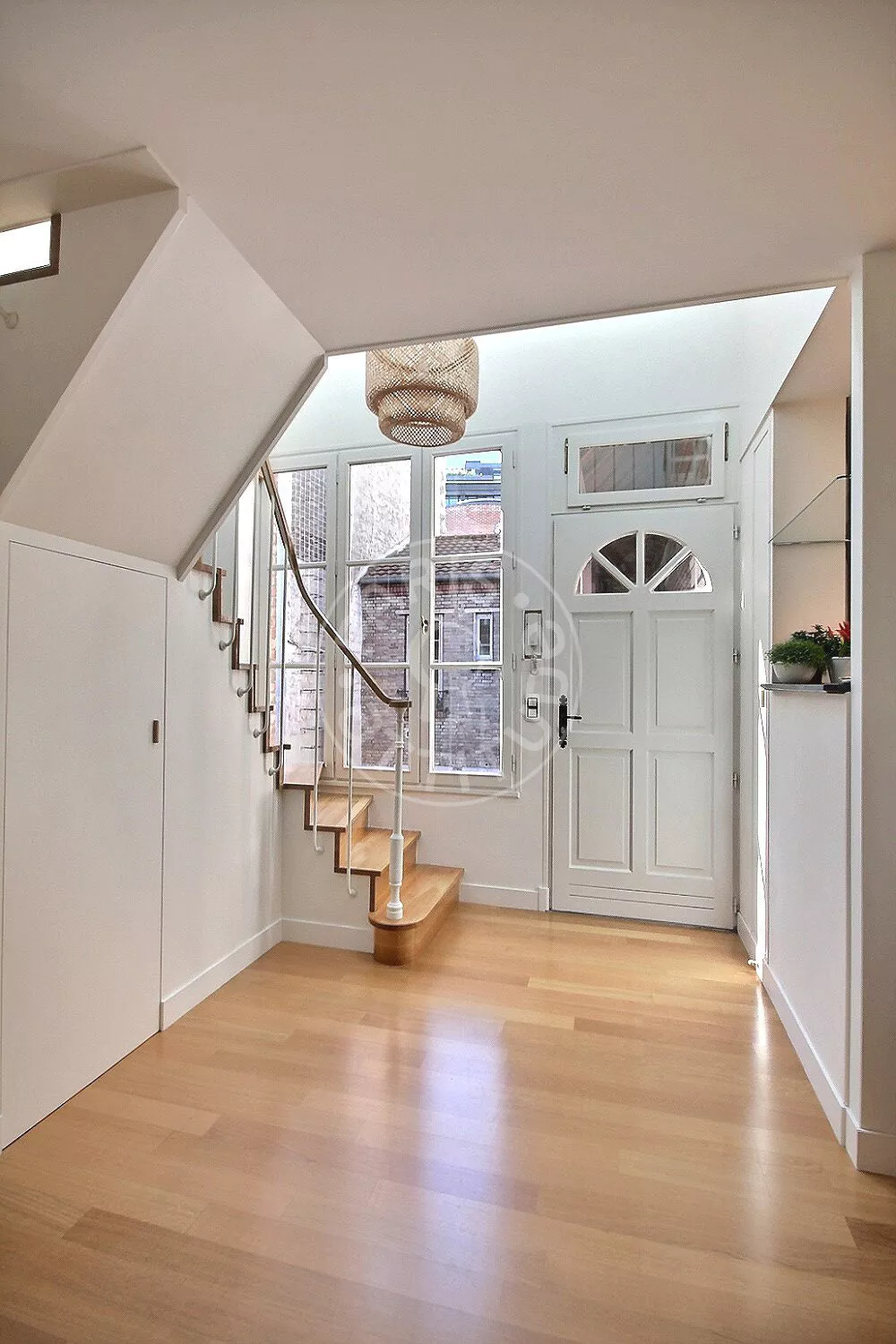 Appartement Rue des Poissonniers à Neuilly-sur-Seine