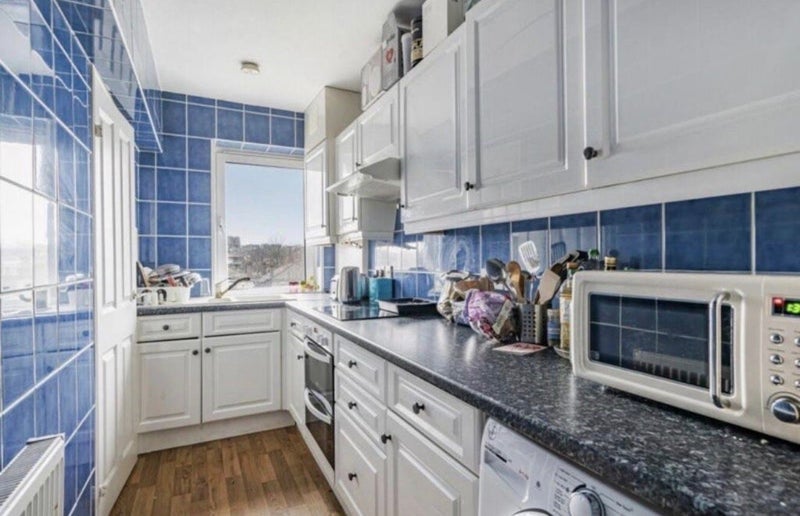 Room Primrose Hill Road in Greater London