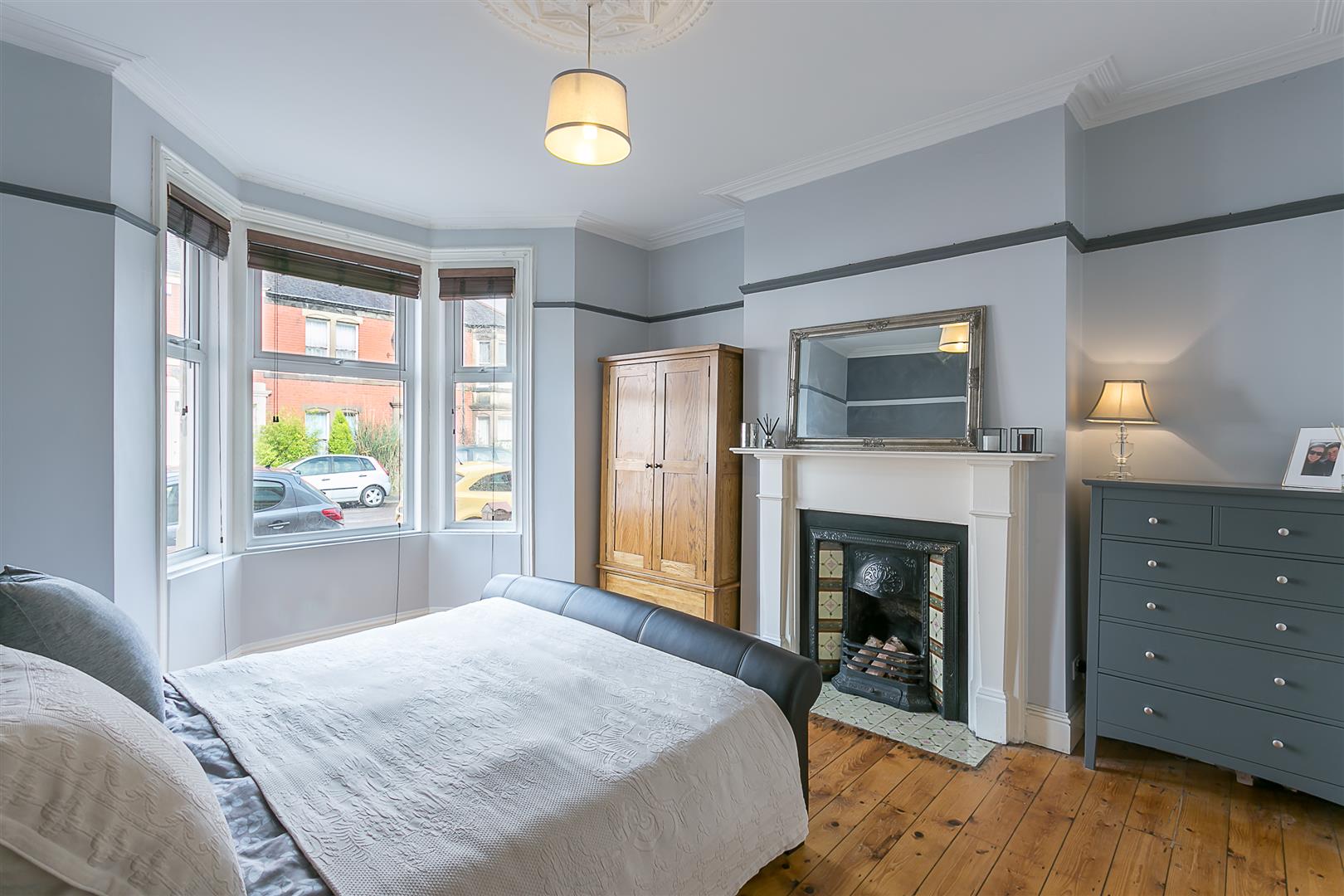 Flat Newlands Road in Newcastle upon Tyne