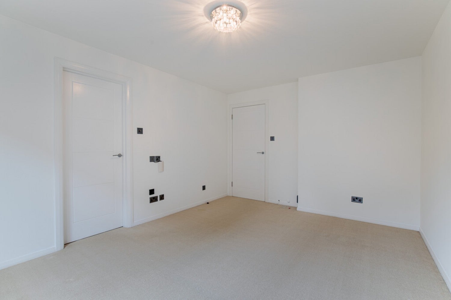 Flat Willowbank Road in Aberdeen City