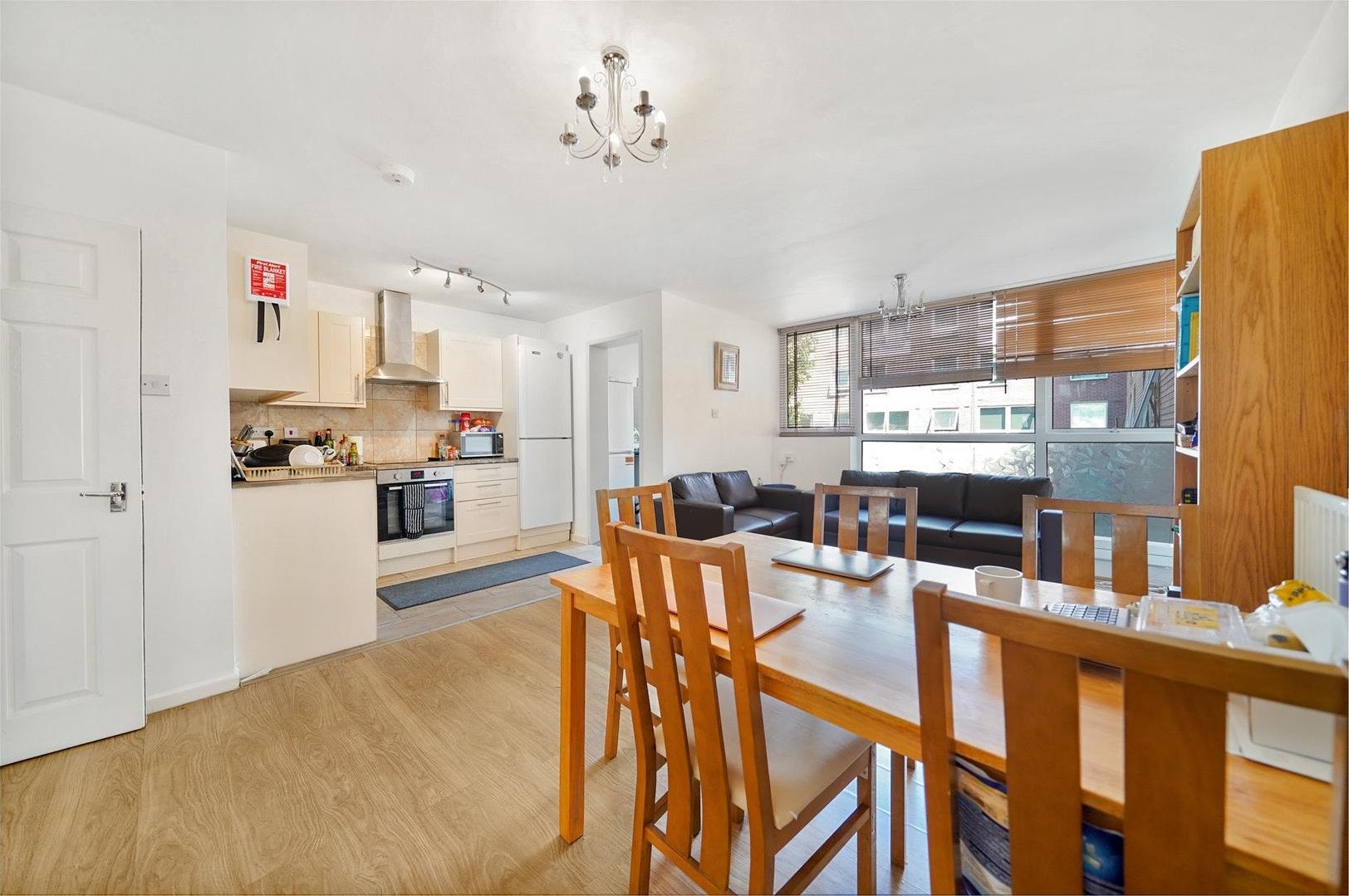 Flat Nash Street in Greater London