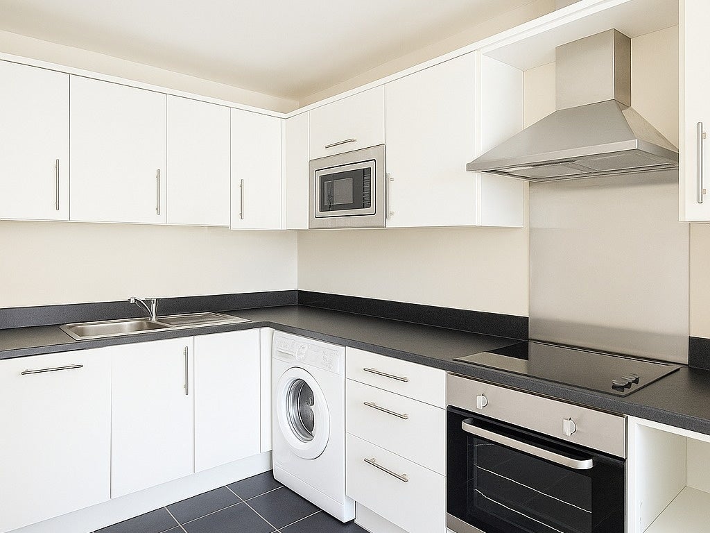 Flat Ashburnham Place in Greater London