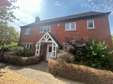 House Highland Drive in Charnwood