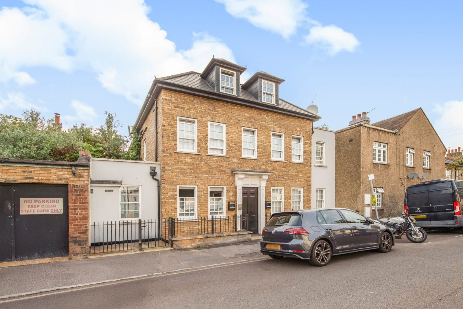 Flat Sefton Street in Greater London