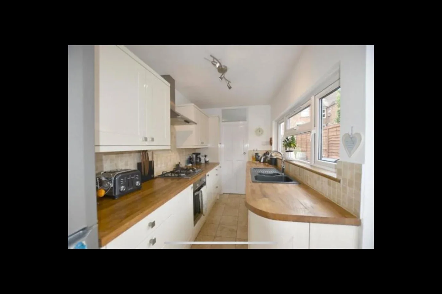 House Yateley Court in Greater London