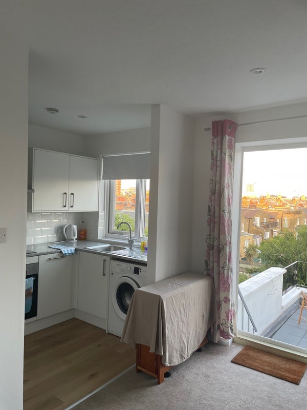 Room New King's Road in Greater London