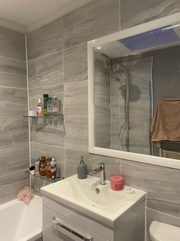 Room New King's Road in Greater London