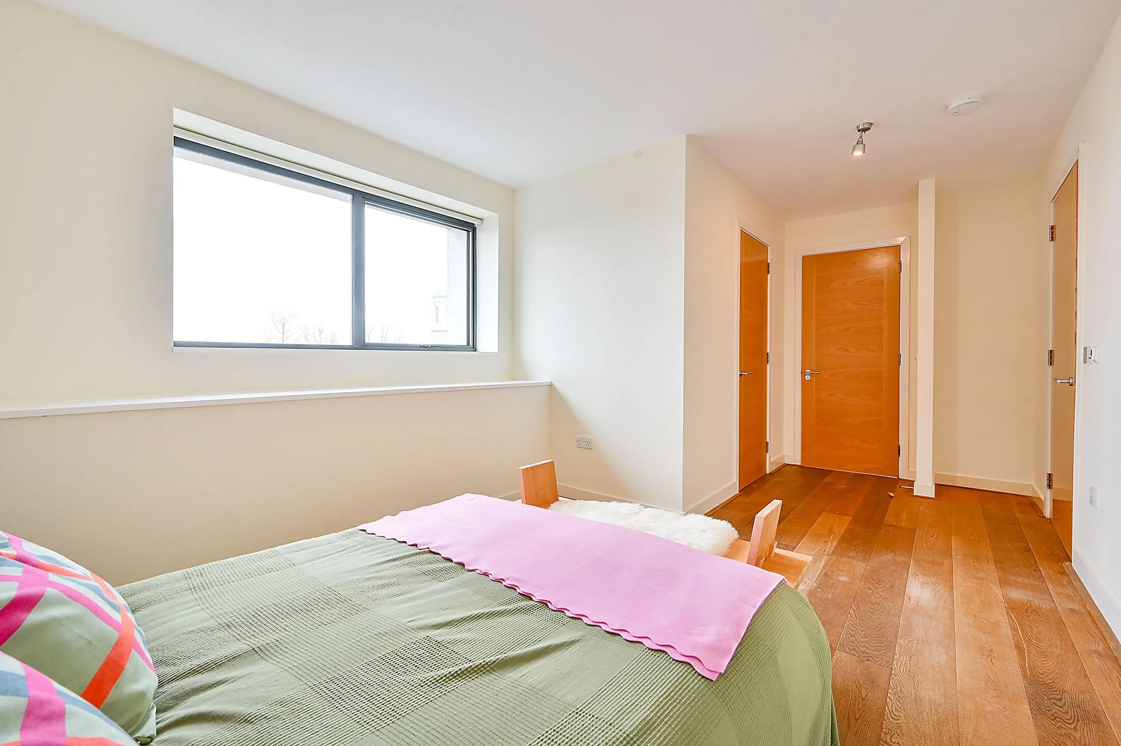 Flat Great West Road in Greater London