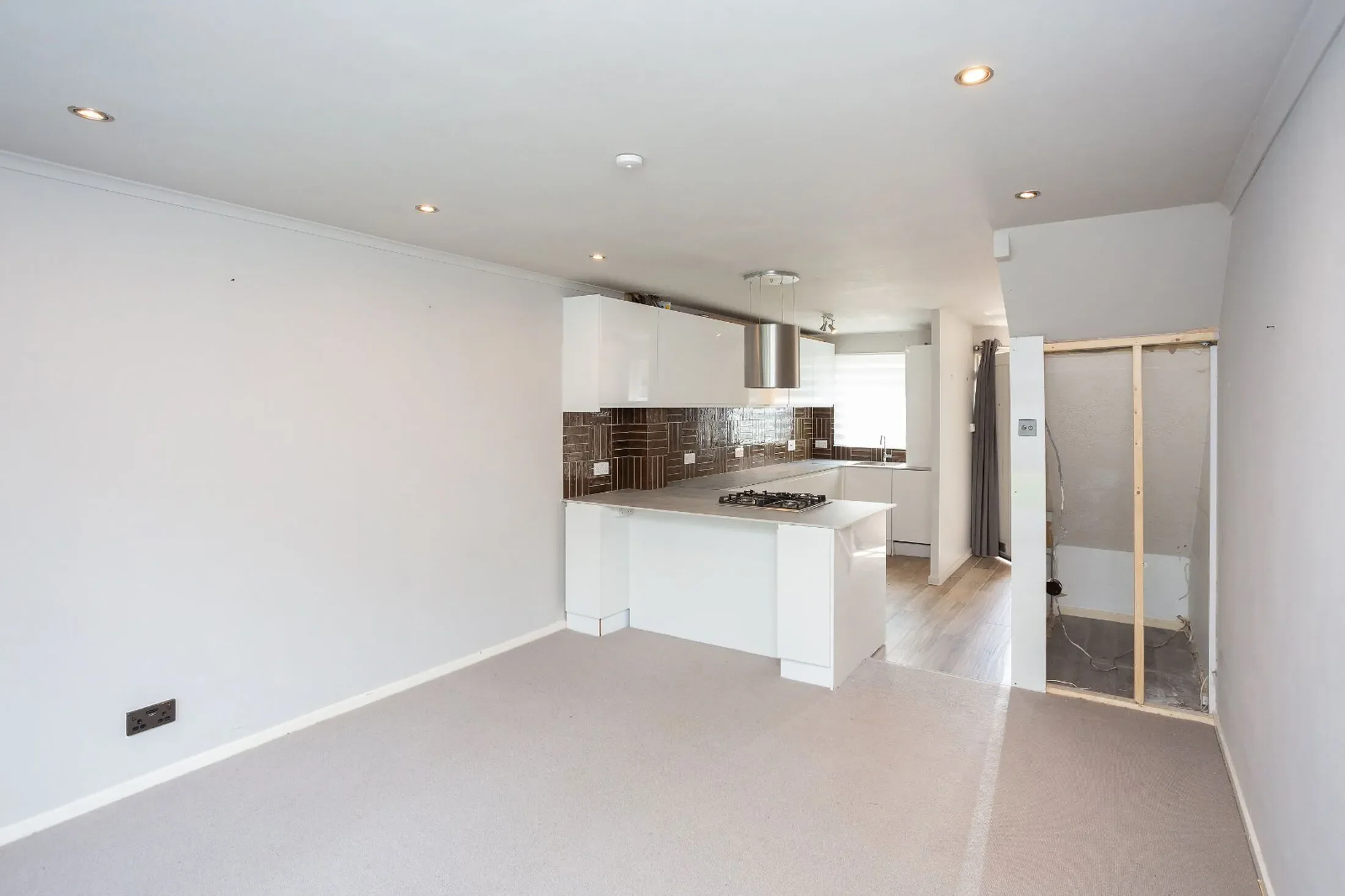 House Mortimer Close in Hertsmere