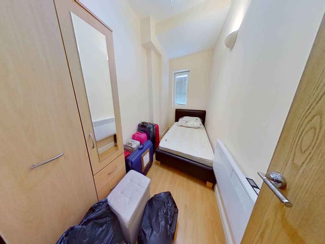 Flat Crwys Road in Cardiff
