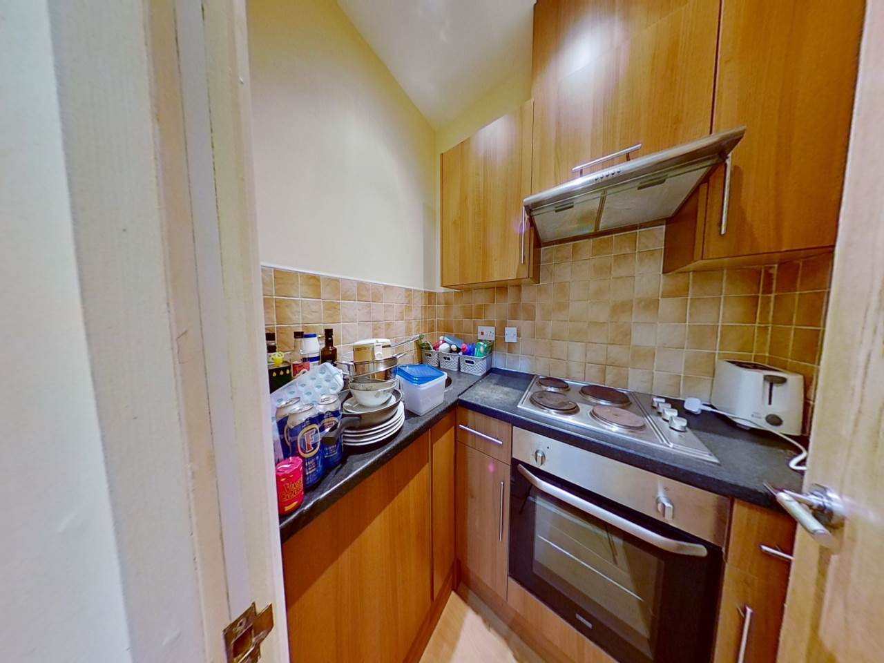 Flat Crwys Road in Cardiff